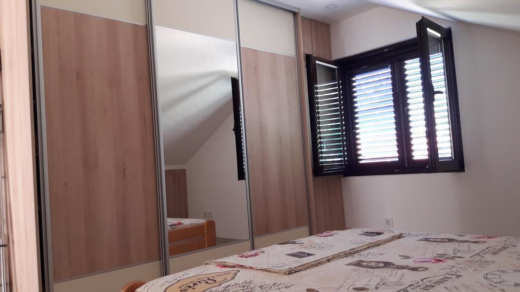 Apartment Valentina Котор Экстерьер фото